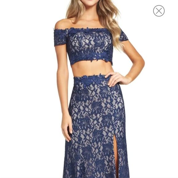 Sequin Hearts Two-Piece Lace Off-Shoulder Gown-BLUE-7 - Picture 2 of 5